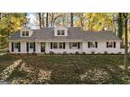 653 Woodview Dr, Hockessin, DE 19707