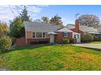 1822 Campbell Dr, Suitland, MD 20746