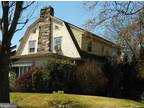 200 W Mowry St, Chester, PA 19013