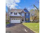 722 Whitneys Landing Dr, Crownsville, MD 21032