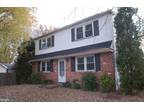 536 Kalmia St, Warminster, PA 18974