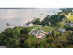 413 Benton Point, Tappahannock, VA 22560