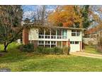 3338 hemlock dr Falls Church, VA -