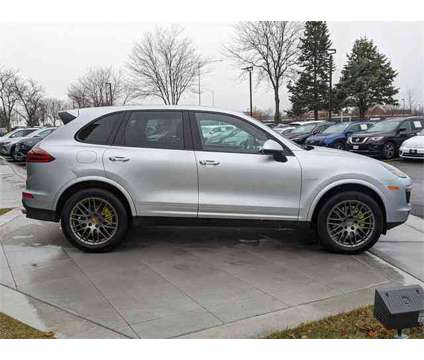 2017 Porsche Cayenne S Platinum Edition is a Silver 2017 Porsche Cayenne S SUV in Algonquin IL