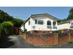 2 bedroom detached house for sale in Whitehouse Lane, Wooburn Green