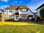 3 bedroom detached house for sale in Green Lanes, Sutton Coldfield, B73 5LX, B73
