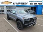 2023 Chevrolet Colorado Gray, new