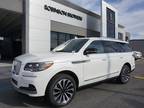 2024 Lincoln Navigator White, 25 miles