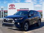 2024 Toyota Highlander Hybrid Black, 27 miles