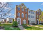 Colonial, End Of Row/Townhouse - CHANTILLY, VA 42870 Alumni Ter