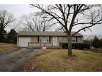 2926 Farley - 4 bed - Finished Basement by the stadiums 2926 Farley Ave