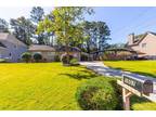 Single Family Residence - Contemporary/Modern, Farmhouse