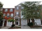 Attached, Townhouse, Traditional - Duluth, GA 2195 Landing Walk Dr #2195