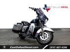 2019 Harley-Davidson FLHXSE Street Glide CVO 117 Cubic Inch - Dallas,TX