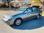 2004 Toyota Camry LE SEDAN 4-DR