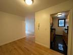 55316212 E 49th St #7R