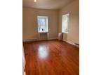 55522587 1734 Spruce Street #4R