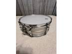 Ludwig acrolite snare drum