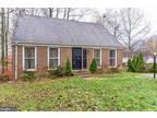 13732 Moccasin Ct, Woodbridge, VA 22193