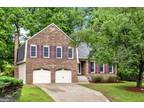 15193 Holleyside Dr, Dumfries, VA 22025