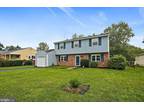 308 E Chatsworth Ave, Reisterstown, MD 21136