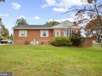 10103 Fontaine Dr, Parkville, MD 21234