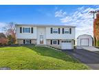 30 Pleasant Ave, New Freedom, PA 17349