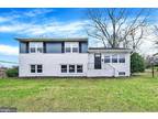 701 Squires Rd, Towson, MD 21286