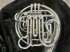 Holton Model H379 'Farkas' Intermediate Double French Horn [phone removed]