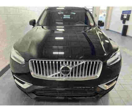 2024NewVolvoNewXC90NewB6 AWD 7P is a Black 2024 Volvo XC90 Car for Sale in Moline IL