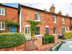 2 bedroom terraced house for sale in Greys Hill, Henley-On-Thames, RG9