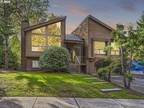 7090 SW BARBARA LN Portland, OR -