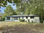 1633 ARROWHEAD DR, Gadsden, AL 35903 Single Family Residence For Sale MLS#
