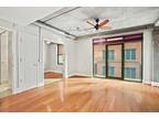 Logan Circle Loft with Garage Parking! 1440 Church St Nw #405