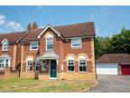 4 bedroom detached house for sale in Ash Gate, Thatcham, RG18 - 35213223 on
