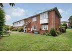 2 bedroom apartment for sale in Eaton Square, Longfield, Kent, DA3