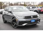 2023 Volkswagen Tiguan SE R-Line Black