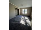 47979529 400 Fuller Ave #B