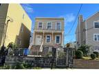Foreclosure Property: Cliff St