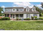 2038 Southpoint Dr, Hummelstown, PA 17036