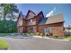 678 Laurel Ln, Yardley, PA 19067