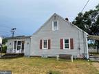 704 Bridgeboro St, Riverside, NJ 08075