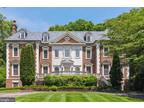 1015 Basil Rd, McLean, VA 22101