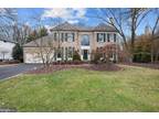 230 Cinnabar Ln, Yardley, PA 19067