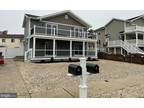 14 Lighthouse Dr #2, Brigantine, NJ 08203