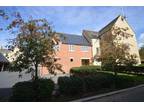2 bedroom flat to rent in Cross Close, Cirencester - 27696438 on