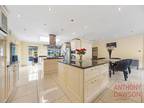 5 bedroom detached house for sale in Wheatley Lane, Fence, Burnley, Lancashire