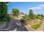 3 bedroom bungalow for sale in Oxfordshire, OX15 - 36084545 on