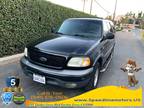 Used 2002 Ford Expedition for sale.