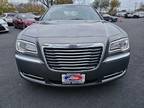 2012 Chrysler 300 4dr Sdn V6 RWD